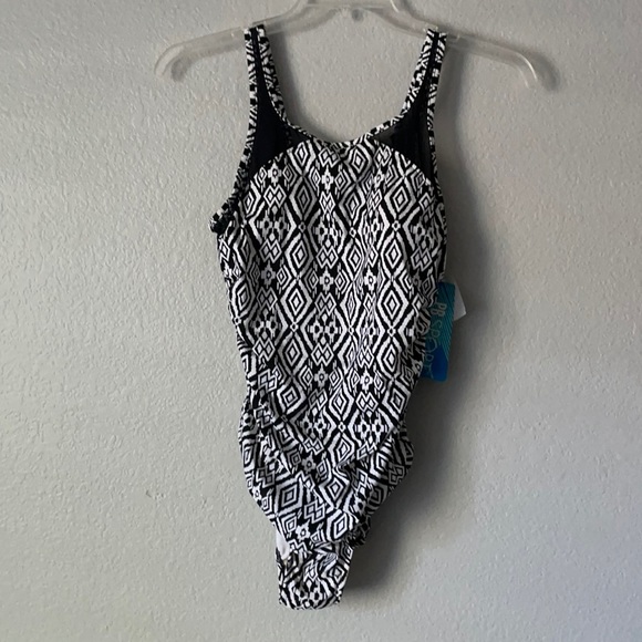 Swimsuit - Picture 1 of 5